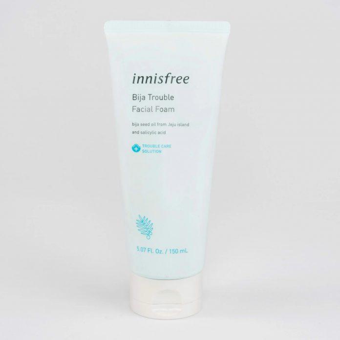 Innisfree Bija Trouble Facial Foam sữa rửa mặt dành cho da mụn