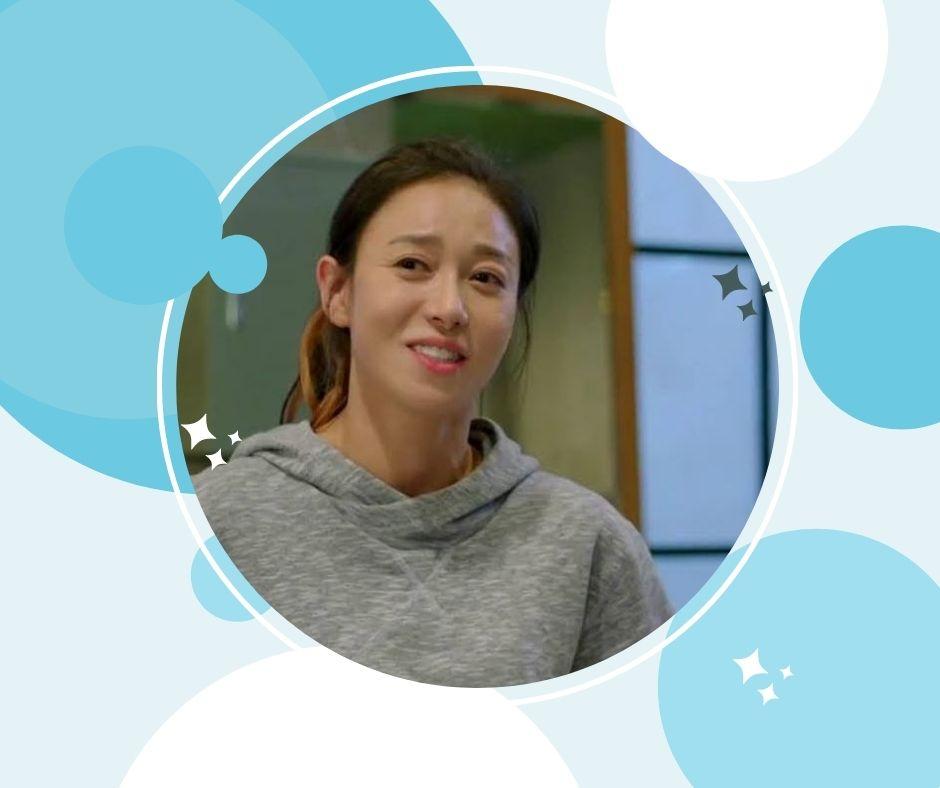 Cô giáo Seung Eun trong Weightlifting Fairy Kim Bok Joo (Ảnh: Internet).