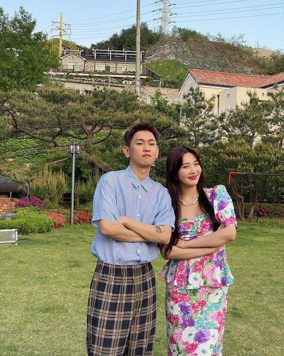 Crush & Joy một trong những cặp đôi đẹp của làng giải trí Hàn Quốc. (Nguồn: Internet)