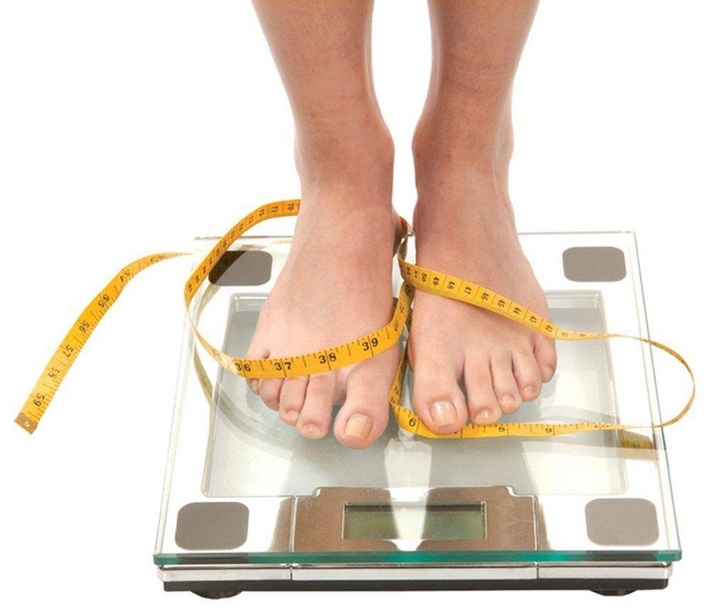 Hãy đo chỉ số cơ thể thay vì cân nặng của mình (Ảnh: Internet).