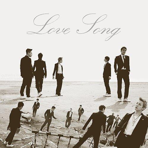 "Love Song" còn có cả kỹ xảo chuyên nghiệp tựa như một bộ phim bom tấn Hollywood (Nguồn: Internet).