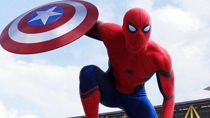 Spider-Man và bộ suit từng gây náo động Internet một thời (Ảnh: Internet)