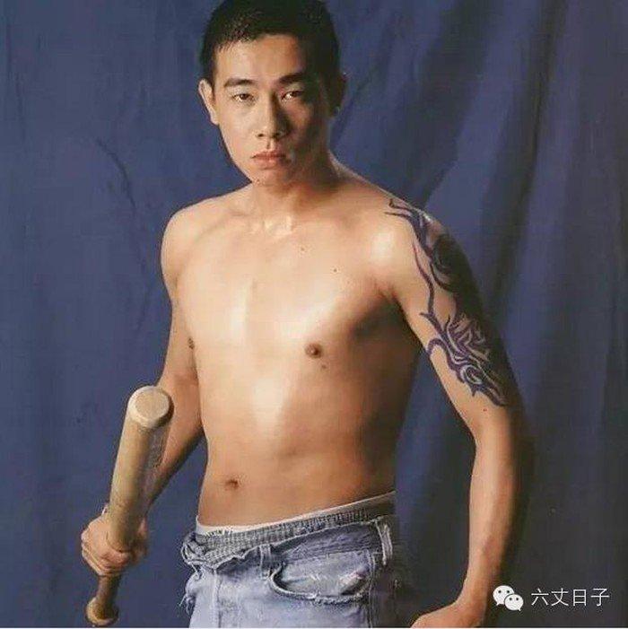 Tài tử Trần Tiểu Xuân không sở hữu vẻ ngoài quá điển trai nhưng lại vô cùng tài năng (Nguồn: Internet).