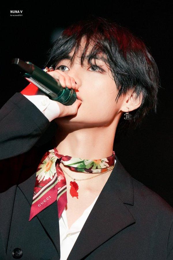 Ý nghĩa màu mic của V (Ảnh: Internet).