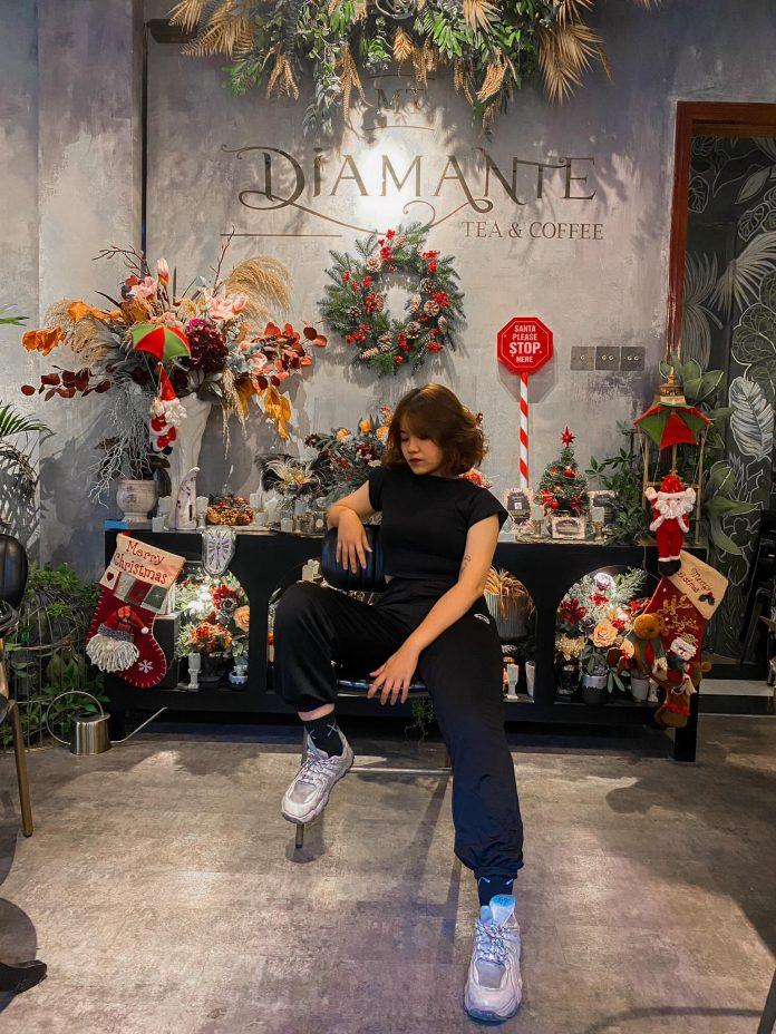 Ngồi ở góc nào bạn cũng sẽ có ảnh siêu deep - Ảnh: Minh Percy