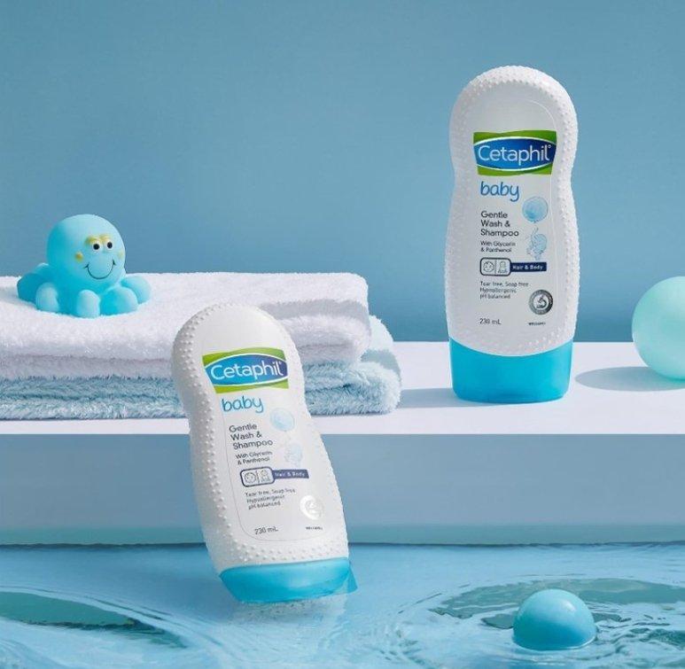 Sữa tắm gội ngừa rôm sảy Cetaphil Baby Gentle Wash & Shampoo (Ảnh: Internet).