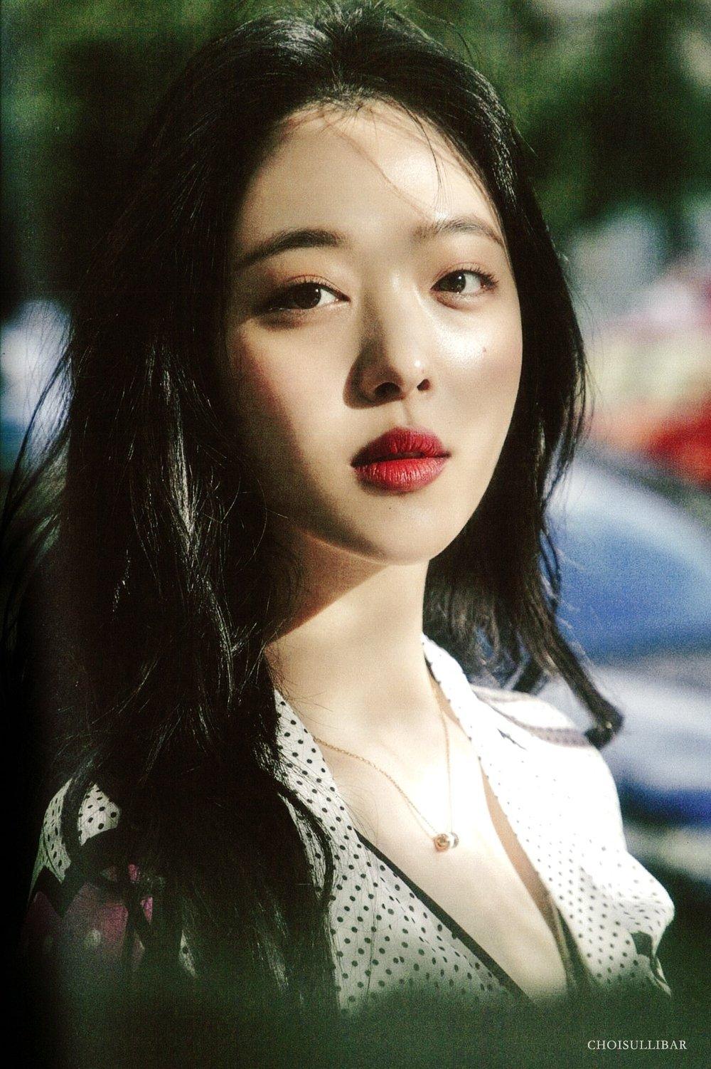 Sulli (Ảnh: Internet)