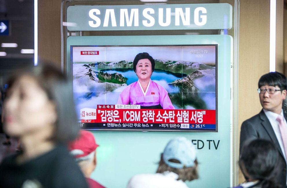 Khán giả bên ngoài lãnh thổ Triều Tiên có thể dễ dàng theo dõi nội dung phát trên truyền hình của quốc gia này. (Ảnh: Internet)