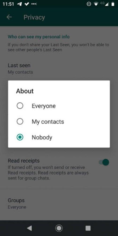 Lựa chọn những người nào thấy được status của mình (Ảnh: Internet).