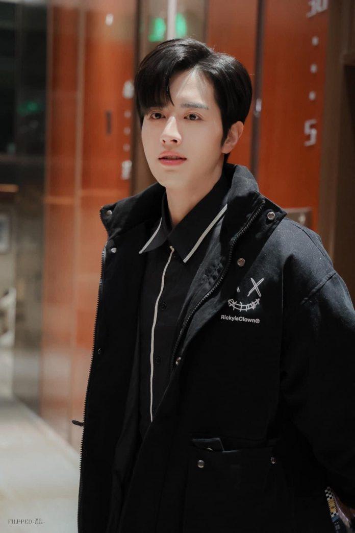 Anh chàng giữ vai trò hát và rap chính trong nhóm nhạc MR-X được ra mắt vào tháng 4/2018 (Ảnh: Internet)