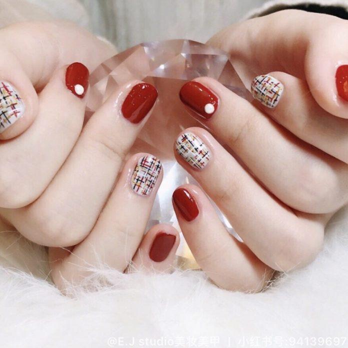 Mẫu nail Tết đẹp nhẹ nhàng nhưng vẫn rất nổi bật (ảnh: internet)