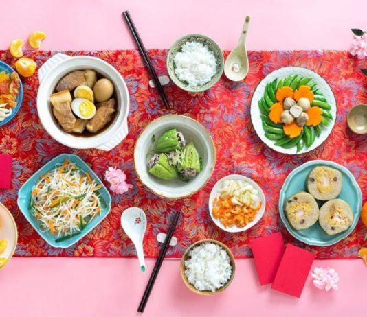 Những món ăn không thể thiếu trong ngày Tết cổ truyền Việt Nam Những món ăn không thể thiếu trong ngày Tết cổ truyền Việt Nam (Nguồn: Internet)