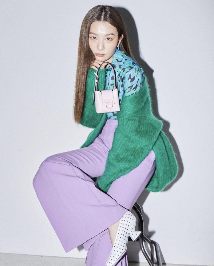 Cặp màu "tím - xanh lá" pastel được Seulgi (Red Velvet) phối vào trang phục (ảnh Internet)