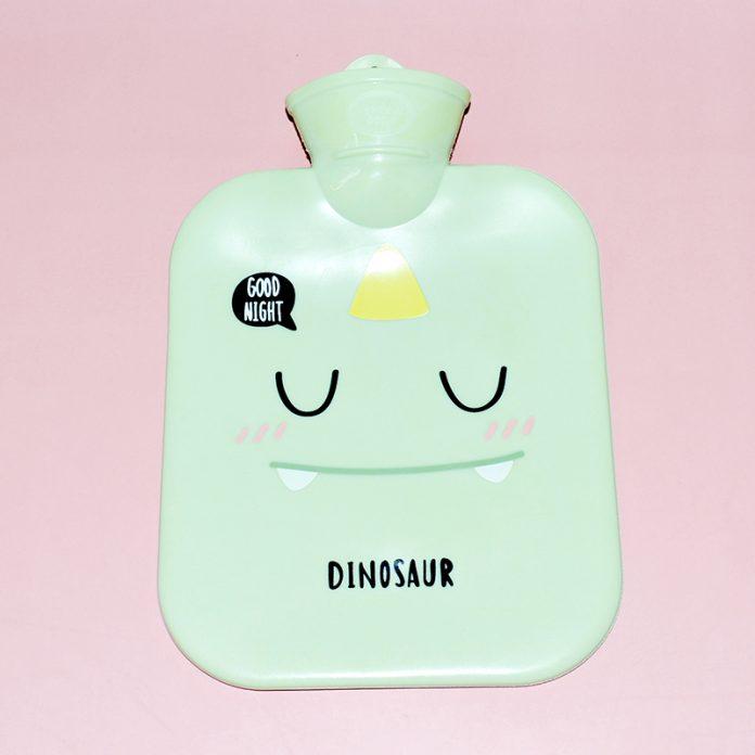 Túi giữ nhiệt giúp giảm đau bụng kinh (Ảnh: Internet). Túi giữ nhiệt giúp giảm đau bụng kinh (Ảnh: Internet).