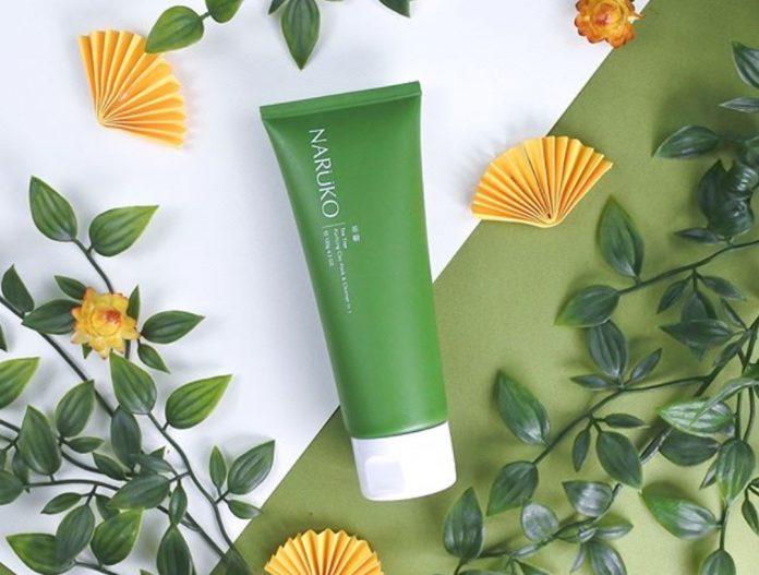 Sữa rửa mặt chiết xuất tràm trà Naruko Tea Tree Purifying Clay Mask and Cleanser in 1 (Ảnh: Internet).