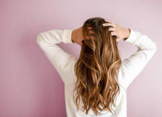 Tóc rụng nhiều phải làm sao? Cách trị rụng tóc hiệu quả (Nguồn: internet)