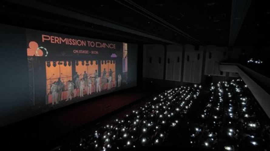 Sự kiện live-viewing của "Permission to Dance On Stage - Seoul" đã trở thành sự kiện điện ảnh trực tiếp có doanh thu cao nhất mọi thời đại (Nguồn: Internet)