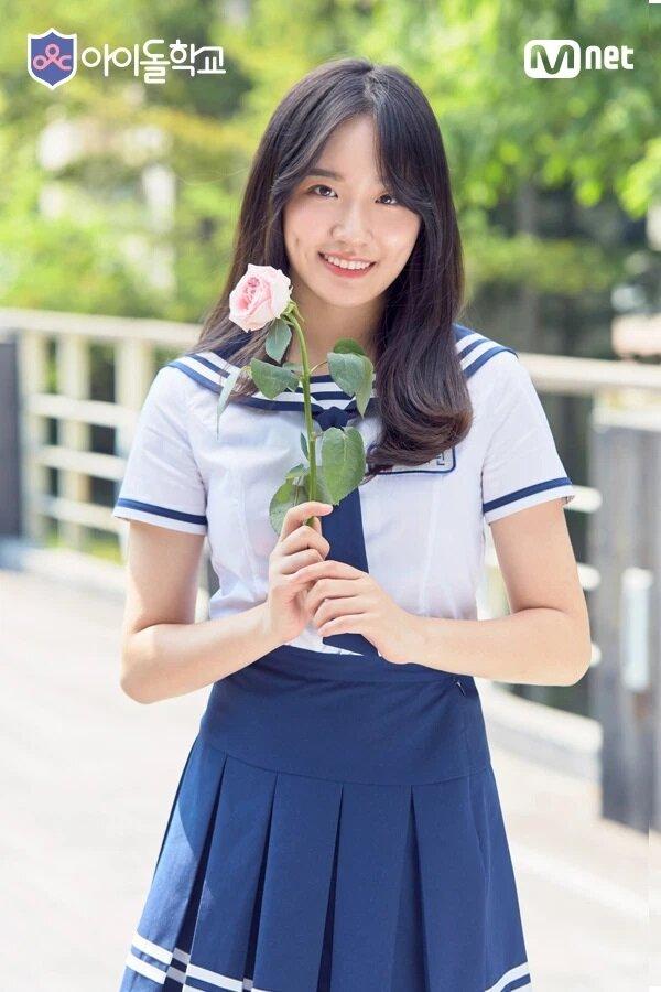 Herin khi tham gia "Idol School" (Nguồn: Internet). Herin khi tham gia "Idol School" (Nguồn: Internet).