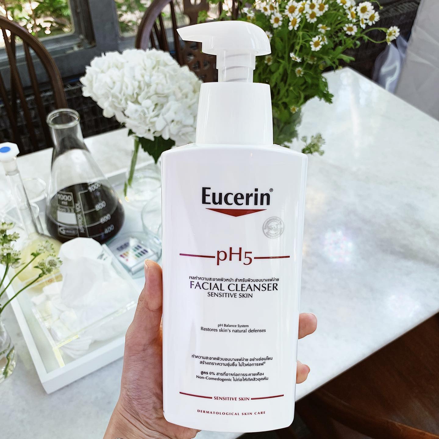 Sữa rửa mặt dược mỹ phẩm Eucerin PH5 Facial Cleanser Sensitive Skin. (Nguồn ảnh: Internet)