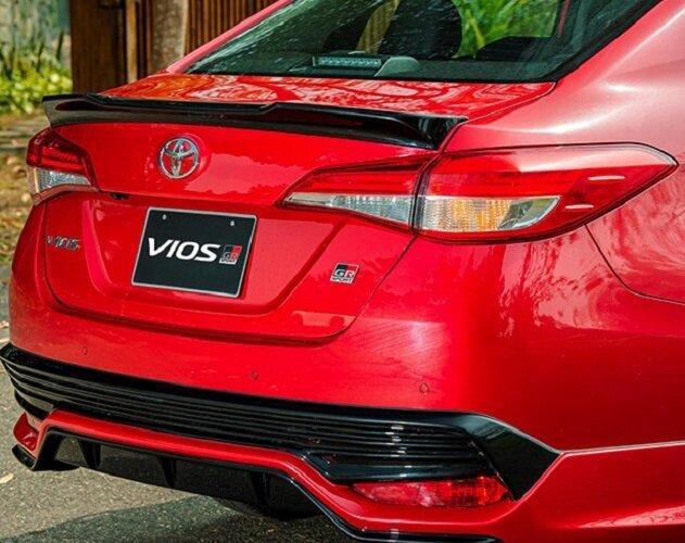 Đuôi xe Toyota Vios (Ảnh: Internet).