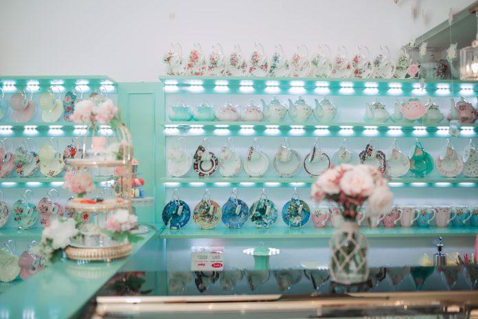 Điểm danh 3 tiệm cafe trà bánh Hà Nội chanh sả, góc nào cũng có ảnh xinh mang về Artemis Pastry cafe trà bánh hà nội Five O Clock Tea Hà Nội quán cafe sống ảo thông tin tiệm trà bánh Villa Des Fleurs