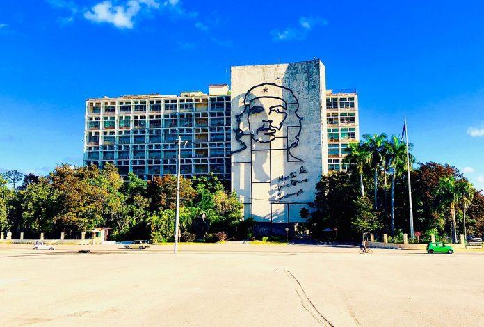 Quảng trường cách mạng Havana (Ảnh: Internet)