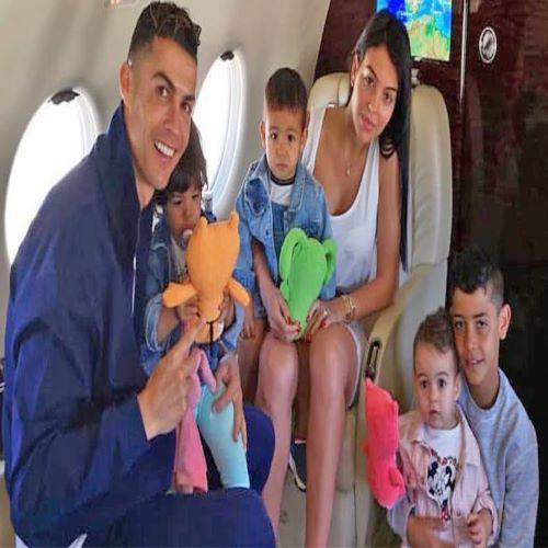 Cristiano Ronaldo đau lòng thông báo tin con trai qua đời - BlogAnChoi