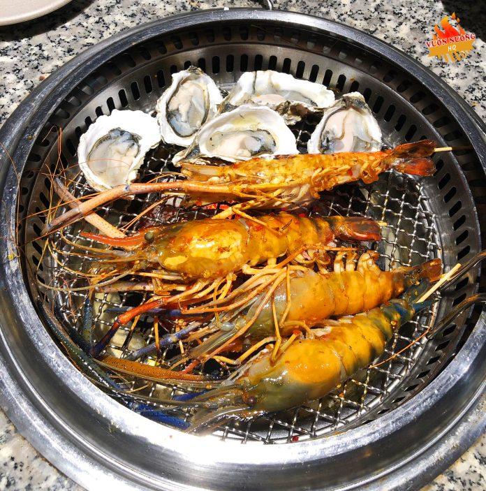 Một số loại hải sản tại Nhà hàng buffet Vườn Nướng Hàn Quốc Buffet (Ảnh Vườn Nướng HQ)