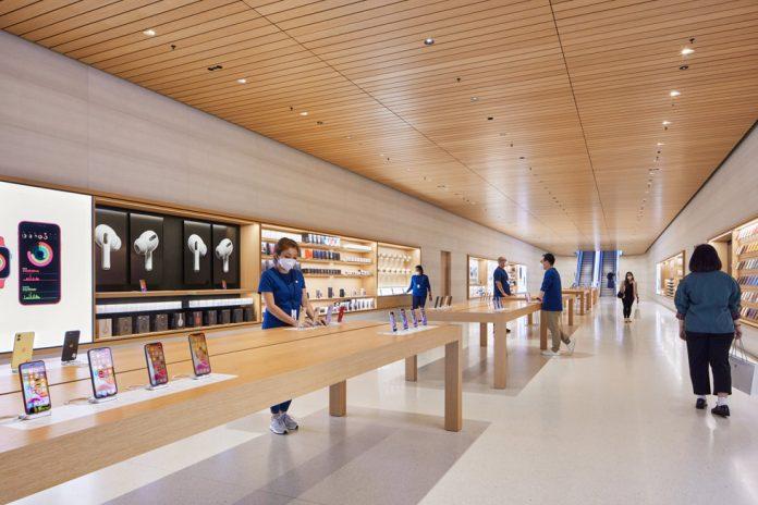 Cửa hàng chính hãng của Apple (Ảnh: Internet).