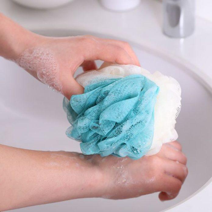 Đôi lúc chúng lại khiến da bẩn hơn bạn tin không? (Ảnh: Internet)