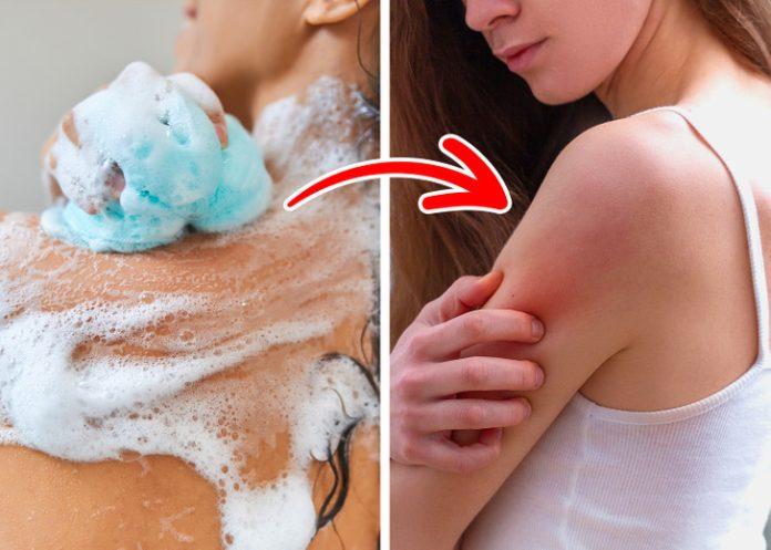 Chà bông tắm quá mạnh có thể gây kích ứng da (Ảnh: Internet)