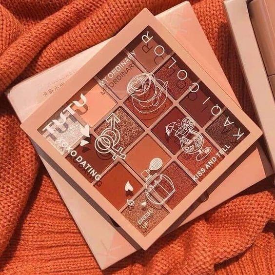 Tone màu cam đào phù hợp với các bạn học sinh-sinh viên. Nguồn: Internet