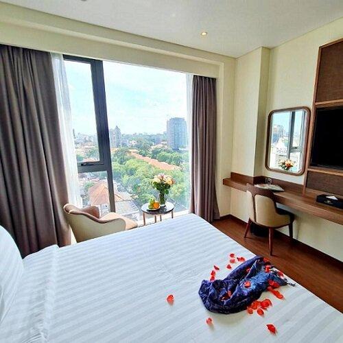 Có không gian thoáng đãng và tầm nhìn ra thành phố rất đẹp (Nguồn: Internet) Có không gian thoáng đãng và tầm nhìn ra thành phố rất đẹp (Nguồn: Internet)