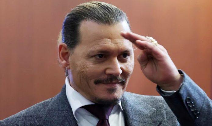 Johnny Depp không nhắc gì về khoản bồi thường khi được hỏi (Nguồn: Internet)