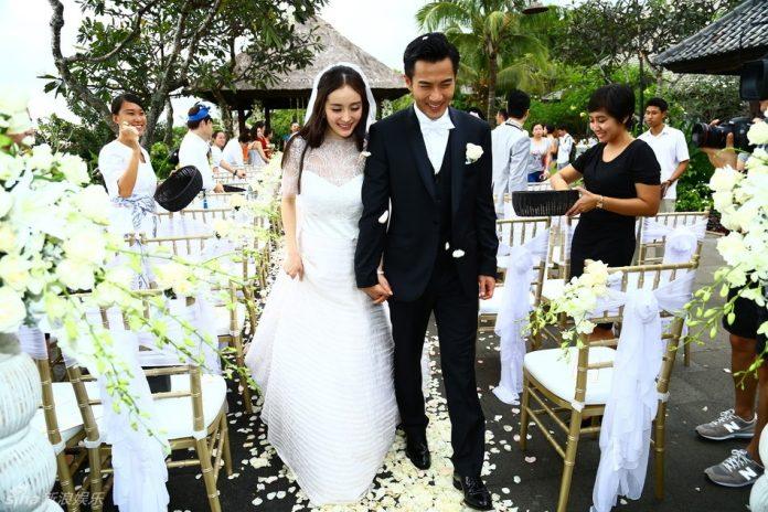 Dương Mịch và Lưu Khải Uy trong ngày cưới (Nguồn: Internet)