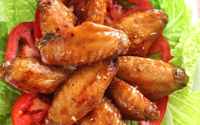 Học ngay công thức làm gà chiên mắm. Ảnh: Internet