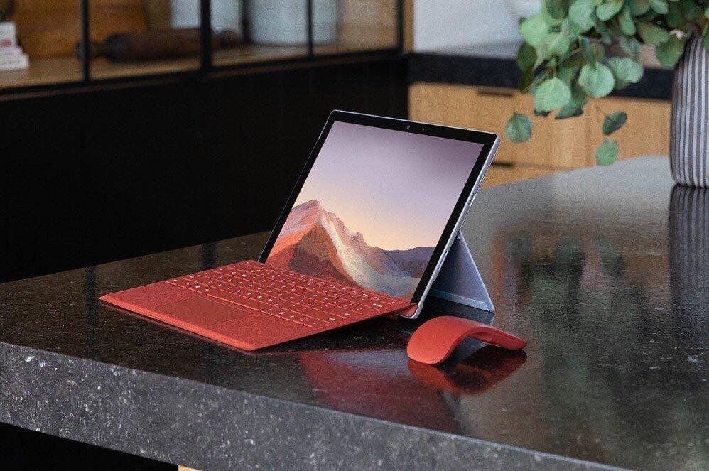 Laptop Microsoft Surface Pro 7 (Ảnh: Internet).
