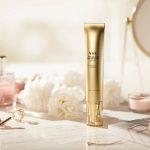 Review kem dưỡng chống lão hóa AHC Age Defense Real Eye Cream For Face: Chăm da mắt, dưỡng da mặt, ngăn ngừa lão hóa 2 trong 1 Kem dưỡng chống lão hóa AHC Age Defense Real Eye Cream For Face giúp đưỡng ẩm sâu và làm mờ các dấu hiệu lão hóa hiệu quả (ảnh: internet)