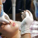 Phương pháp này không phù hợp với người có sống mũi mỏng. (Nguồn: Internet)