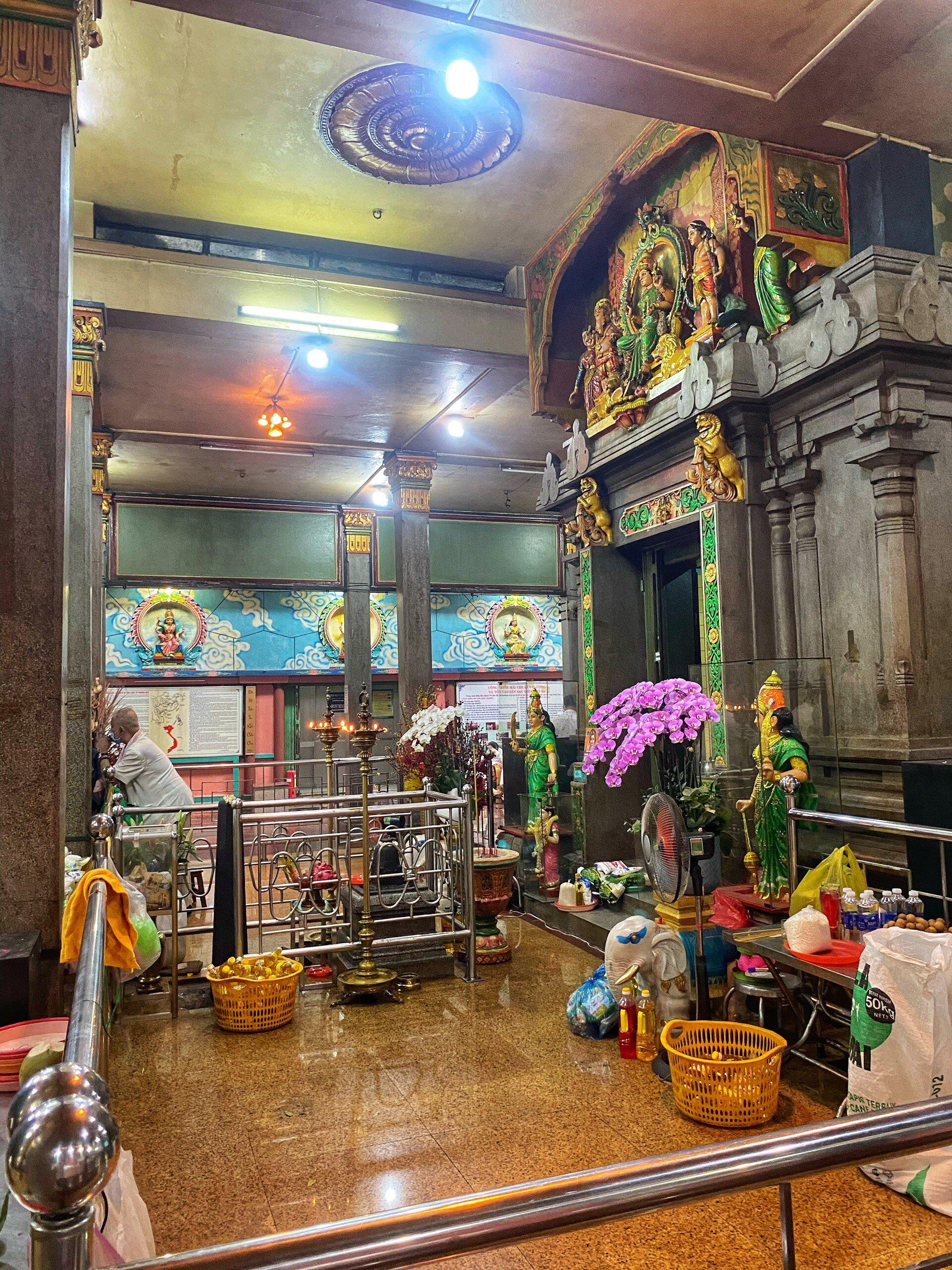 Kiến trúc chùa Ấn Độ (Ảnh: Việt Đăng Di).