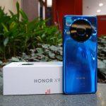 Điện thoại Honor X9 5G phiên bản màu xanh Ocean Blue (Ảnh: Internet)