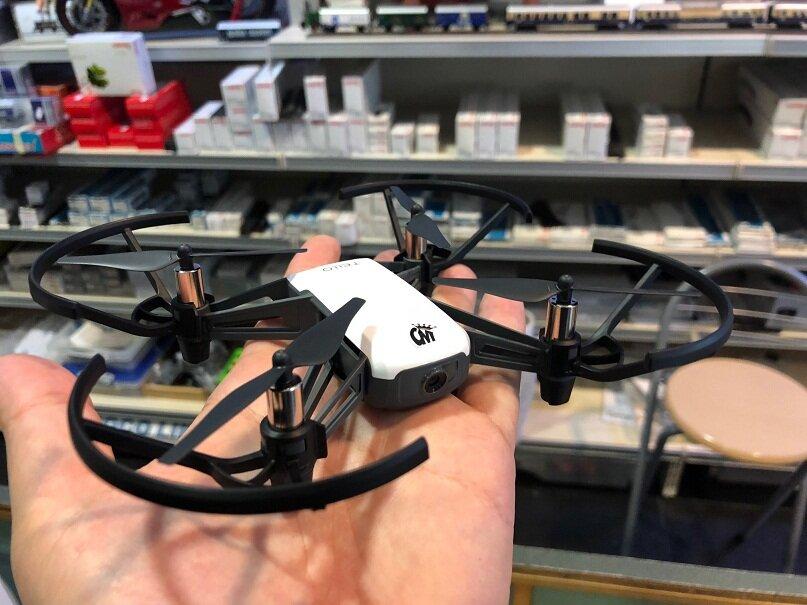 Drone mini DJI Tello (Ảnh: Internet)
