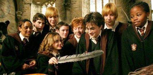 Trắc nghiệm: Bạn là thành viên thuộc dòng họ nào trong thế giới phù thủy Harry Potter? Thế giới ma thuật (Ảnh: Internet)