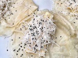 Cánh làm món bánh bò bía ngọt: Món ăn vặt tuổi thơ của bao người