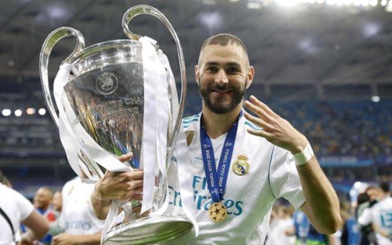 Benzema tiếp tục cùng Real Madrid vô địch lần thứ 3 liên tiếp vào năm 2018 (Ảnh: Internet)