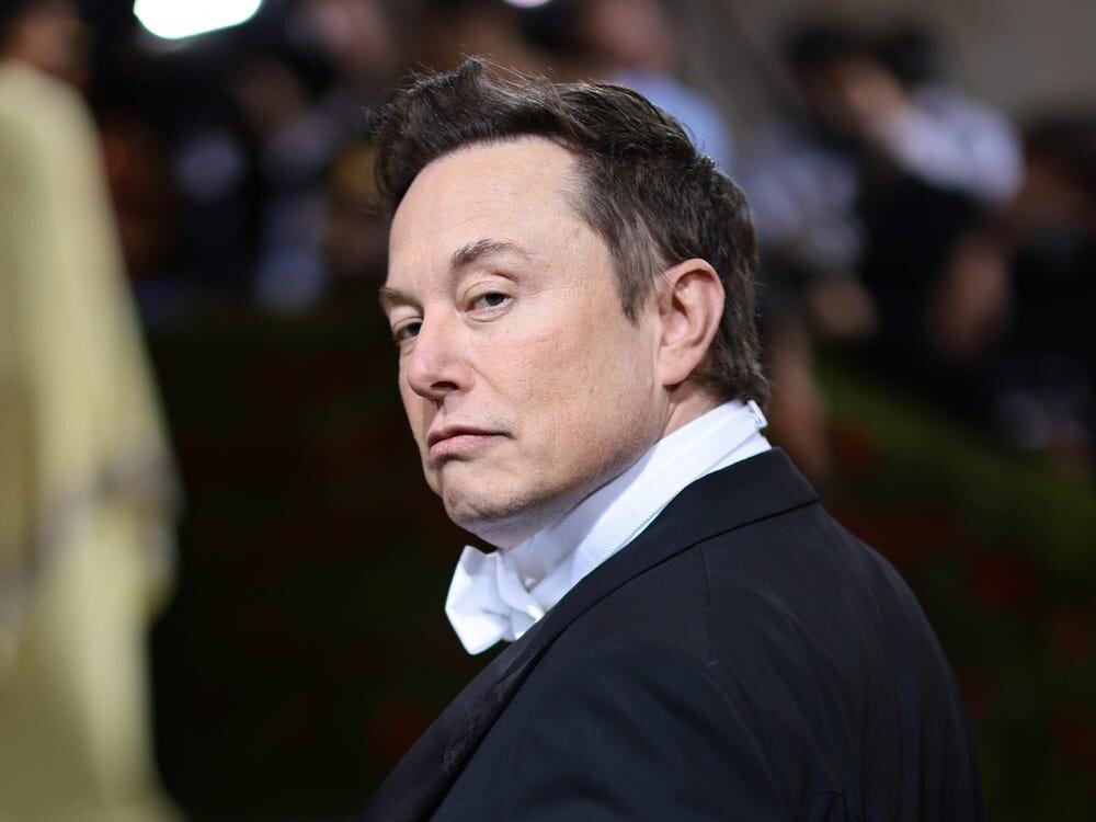 Sự ngông cuồng, xảo quyệt có lẽ đã làm nên thương hiệu cá nhân của Elon Musk (Ảnh: Internet)