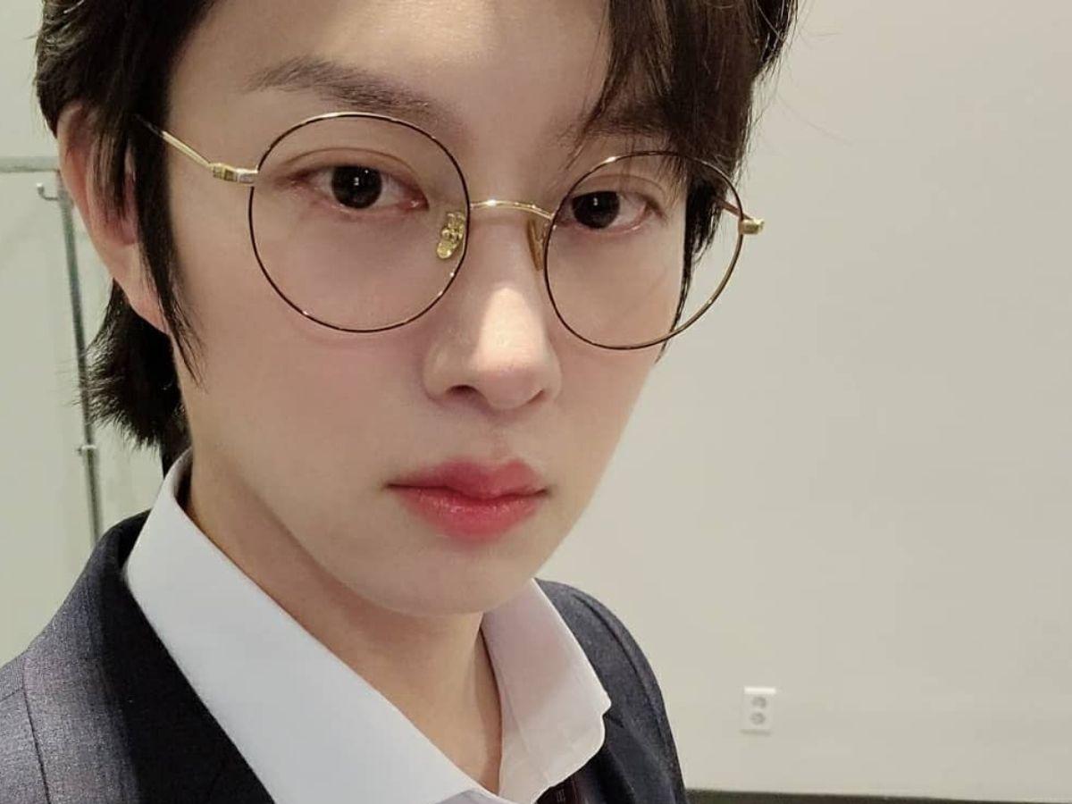 Thánh hài Hee Chul còn tự tưởng tượng ra fanfic trong khi lái xe (Ảnh: Internet)