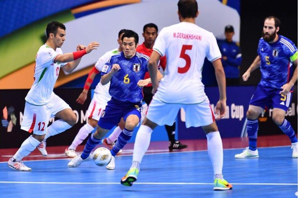 Futsal Nhật Bản trình diễn khả năng phòng thủ tuyệt vời trước Futsal Iran (Ảnh: Internet)