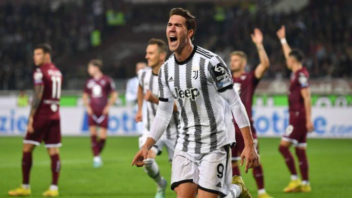 Vlahovic ghi bàn đầy cảm xúc giúp Juventus tạm thời thoát khỏi khủng hoảng (Ảnh: Internet)