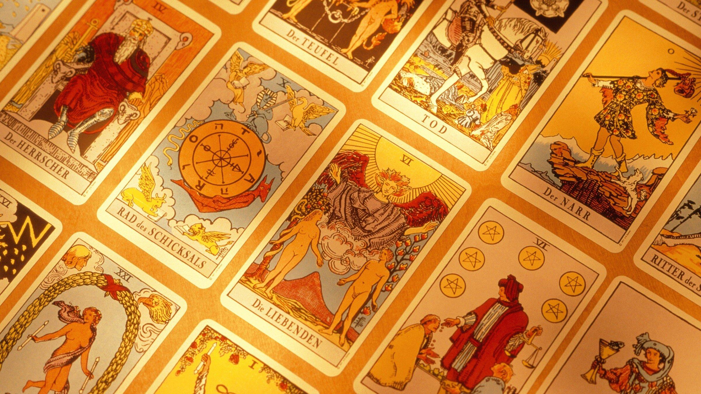 Таро на заставку. Золотое Таро Нефертити. Таро авантюриста. Карты "Таро". Карты гадальные.